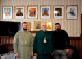 Єпископ Мукачівський і Карпатський Віктор Бедь зустрівся з делегацією парафії смт Ясіня та благословив ініціативу з виготовлення комплектуючих для ЗСУ