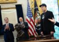 ЗМІ: Маск і міністр фінансів побилися під час суперечки у Білому домі