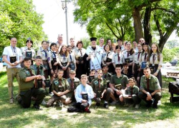 Єпископ Мукачівський і Карпатський Віктор Бедь благословив пластунів із Тересви та Івано-Франківщини і став ПластПриятом Тересвянської станиці