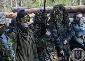«Відмова є підставою для відрахування»: в Україні для студентів стартує військовий вишкіл