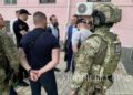 ДБР затримало Ємельянова на виході з Печерського суду, який випустив його з-під варти