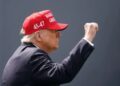 Як Трамп програє власну торгову війну з усім світом і шкодить долару