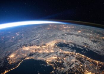 Астронавт NASA розповів про «велику брехню», яку усвідомив, дивлячись на Землю з орбіти