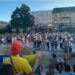 Сотні львів’ян вийшли на протест проти скандального закону про ліквідацію САП і НАБУ