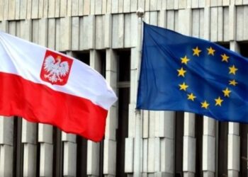 Яхти, сауни та предмети розкоші: Єврокомісія вимагає від Польщі пояснити витрату грантів на відновлення