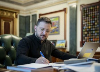 Військові отримають ще 14 днів відпустки: Зеленський підписав закон