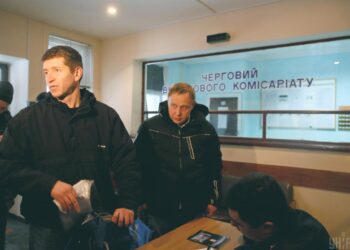 Ходити до ТЦК більше не треба: уряд змінив правила військового обліку
