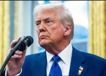 Трамп заявив, що ЄС має припинити купувати російську нафту, яка допомагає фінансувати війну