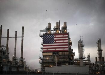 США не втримали ціни на нафту від падіння