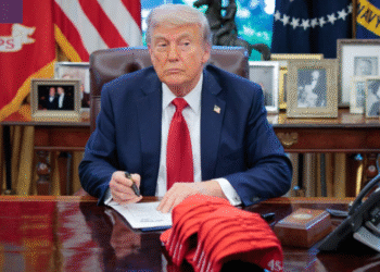 Трамп призупинив схвалення пакета військової допомоги Тайваню на $400 млн через перемовини з Китаєм, – WP