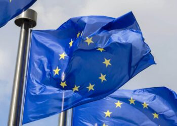 ЗМІ: у ЄС обговорюють нову модель вступу для України і Молдови – без повного права голосу