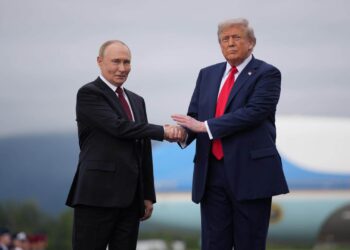 FT: Путін на Алясці влаштував Трампу лекцію про Рюрика, той розлютився і хотів піти