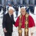 Лев XIV і повернення символів