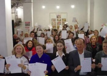 Як диктант “національної єдності” розлютив українців, і що на це каже Наталя Сумська