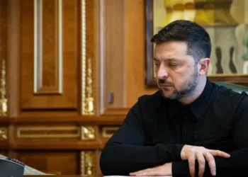 Зеленський провів зустріч із фракцією “Слуга народу”: дав зрозуміти, що відставок в його команді не буде