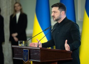 Зеленський назвав “червоні лінії” мирних перемов