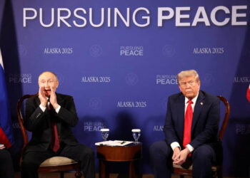 Трамп запевнив медіа, що вірить у брехню Путіна про його бажання відбудувати Україну