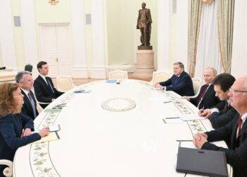 Росія готова говорити про мирний план США: Кремль назвав 5-годинні переговори «корисними»