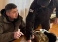 Керівника мобілізаційного відділу Хустського РТЦК затримали під час отримання хабаря (ФОТО)