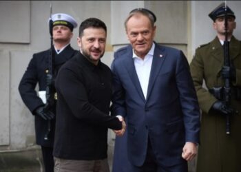 Туск заступився за Зеленського перед Трампом: Мирний план відхилила РФ, а не Україна