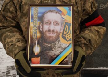 В Ужгороді поховали 32-річного українського воїна-захисника Миколая Райниша