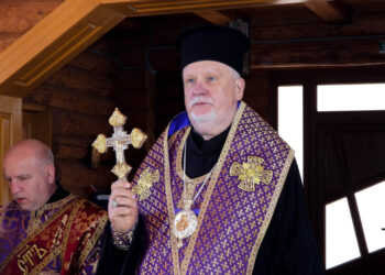 У поминальну суботу єпископ Віктор Бедь очолив панахиду за спочилими у Бозі та полеглими захисниками України