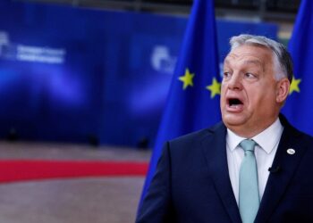 Небезпечний прецедент: як і за що Європа має покарати Орбана