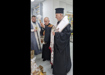 Єпископ Віктор Бедь у травматично-реабілітаційному відділенні Ужгорода молитовно привітав поранених українських воїнів з Пасхою та освятив для них паски
