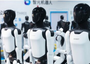 Темпи виробництва зросли. Китайська компанія AGIBOT випустила 10-тисячного гуманоїдного робота