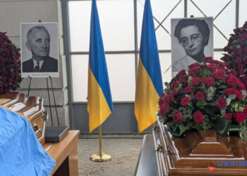 Люксембург передав Україні для перепоховання останки лідера ОУН Андрія Мельника та його дружини