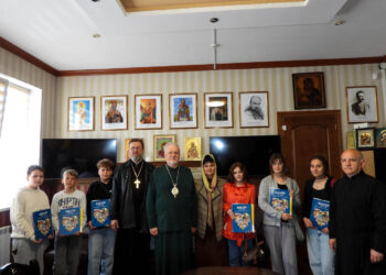 Представники недільної школи парафії Всіх святих землі Закарпатської селища Тересва відвідали Управління Мукачівсько-Карпатської єпархії  в Ужгороді