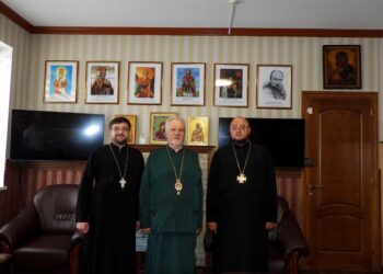 Єпископ Мукачівський і Карпатський Віктор Бедь та представники духовенства Івано-Франківсько-Галицької єпархії провели зустріч з питань навчання в аспірантурі КаУ ім. Августина Волошина та УУБА