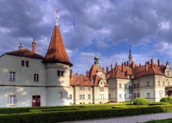 Палац Шенборнів на Закарпатті передадуть у приватні руки