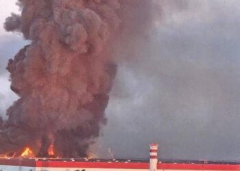 Масована атака дронів на Підмосков’я: уражено один із найбільших складів Wildberries. ВIДЕО