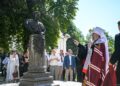 Митрополит Епіфаній звершив у Лаврі чин благословення погруддя гетьману Івану Мазепі – OCU