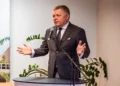 Не хочу війни “через якусь 5 статтю” НАТО: Фіцо відмовився захищатися у разі нападу Росії