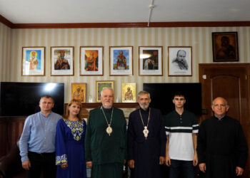 Керуючий Мукачівсько-Карпатською єпархією єпископ Віктор Бедь провів зустріч із делегацією Свято-Михайлівської парафії селища Кольчино з питань будівництва парафіяльного храму